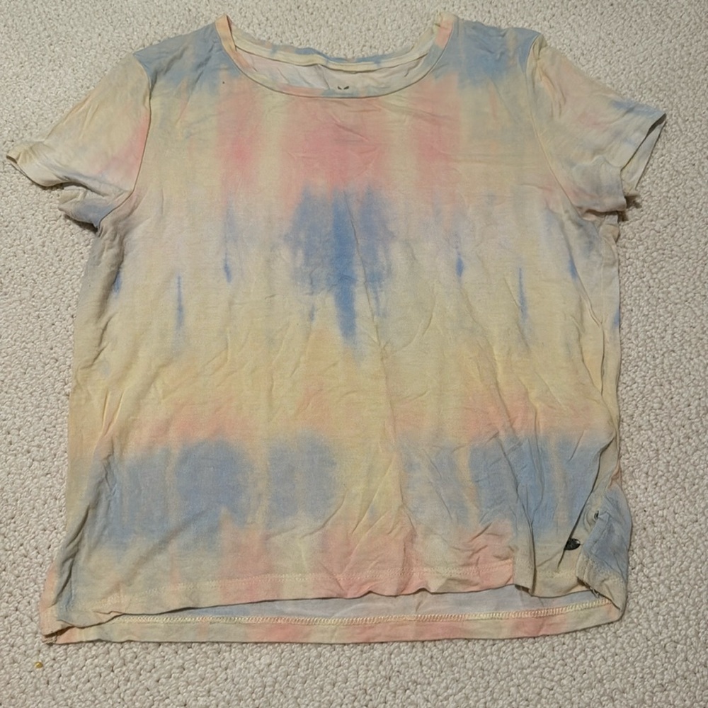 Soft fitted tee